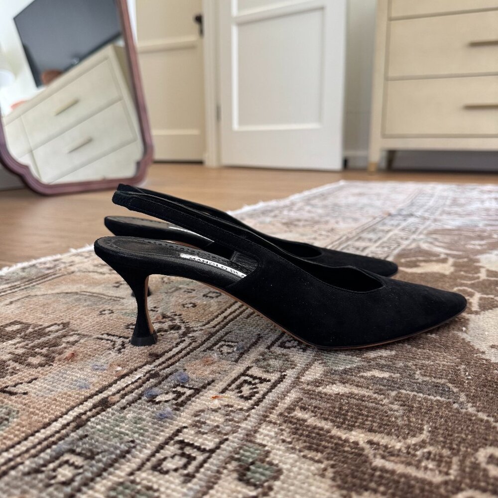 Manolo Blahnik CAROLYNE Black Suede Slingback